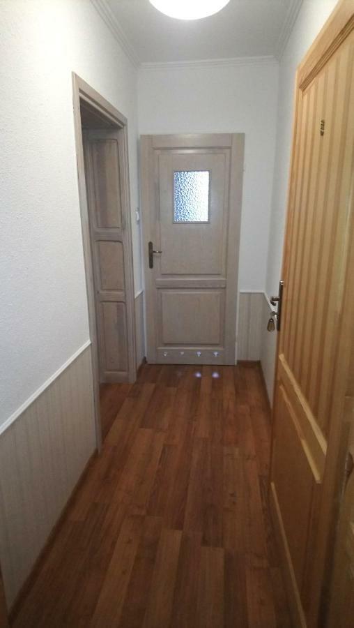 Pokoje Goscinne Straznica Jaroslawiec Room photo